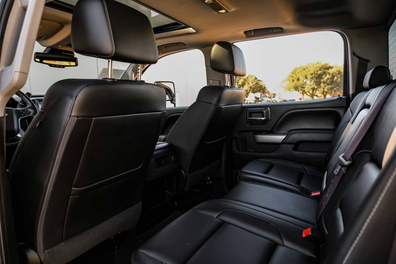 Used 2016 Chevrolet Silverado 3500 LTZ w/ Duramax Plus Package image 43