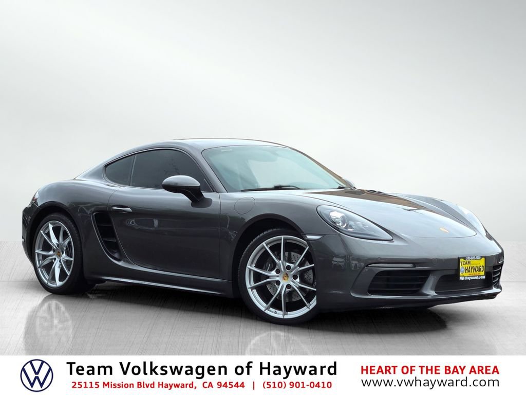 Used 2018 Porsche 718 Cayman image 1