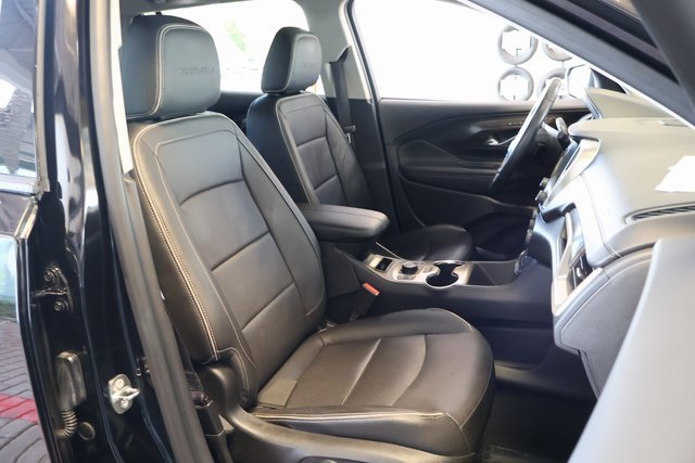 Used 2018 GMC Terrain Denali w/ Advanced Safety Package image 20