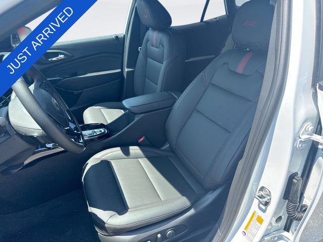 New 2026 Chevrolet Trax RS w/ Sunroof Package FWD image 11