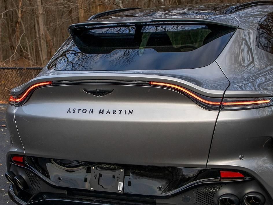 Used 2025 Aston Martin DBX 707 image 15
