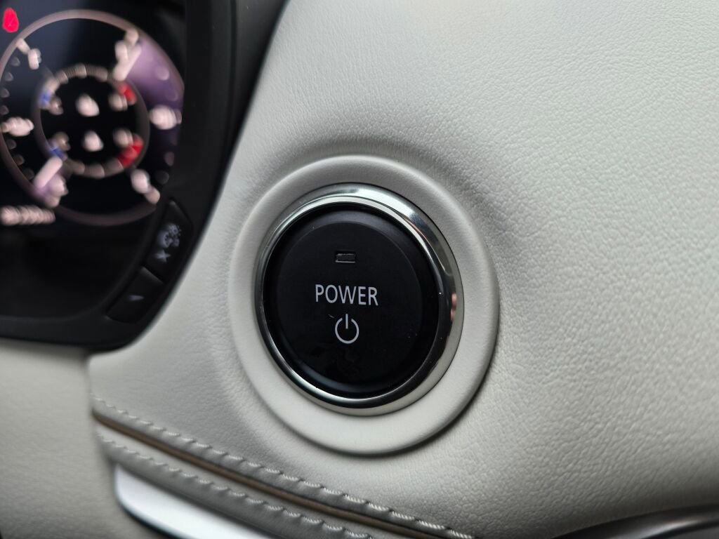 Used 2024 MAZDA CX-90 Plug-In Hybrid w/ Premium Plus image 18