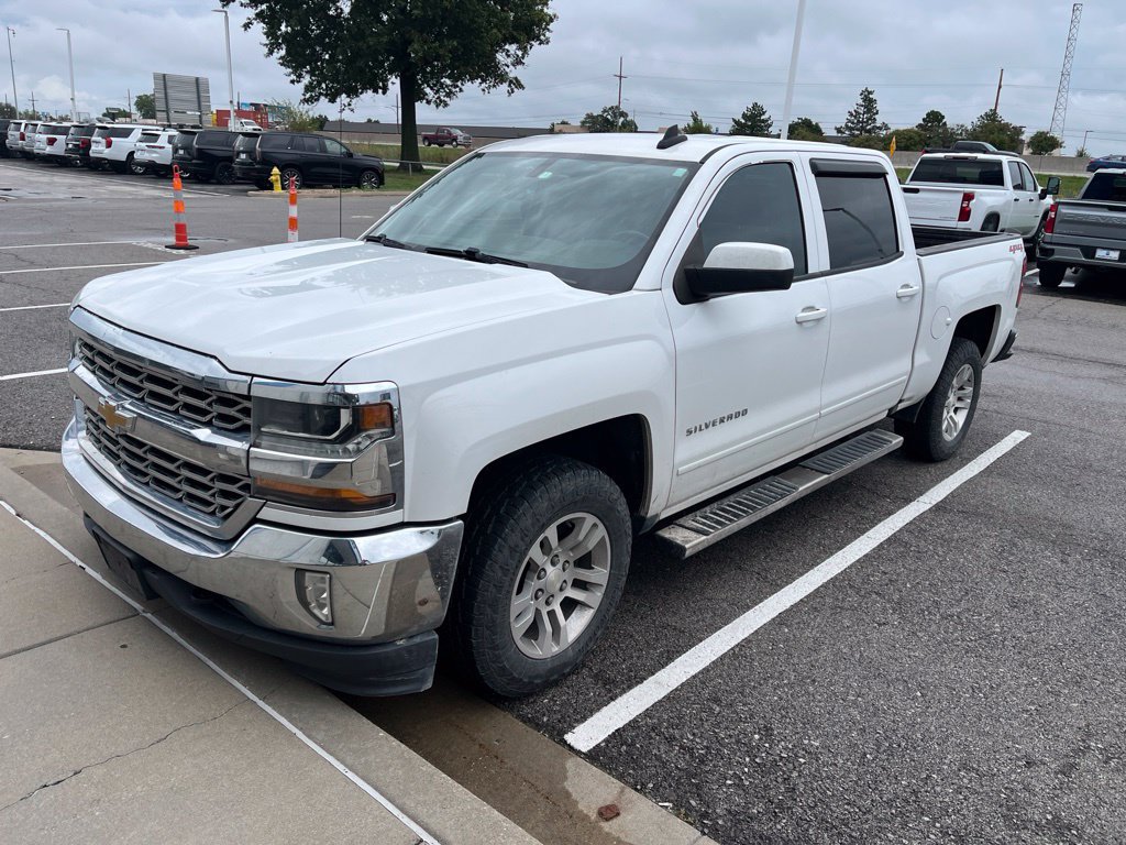 Used 2018 Chevrolet Silverado 1500 LT w/ All Star Edition AWD/4WD image 1