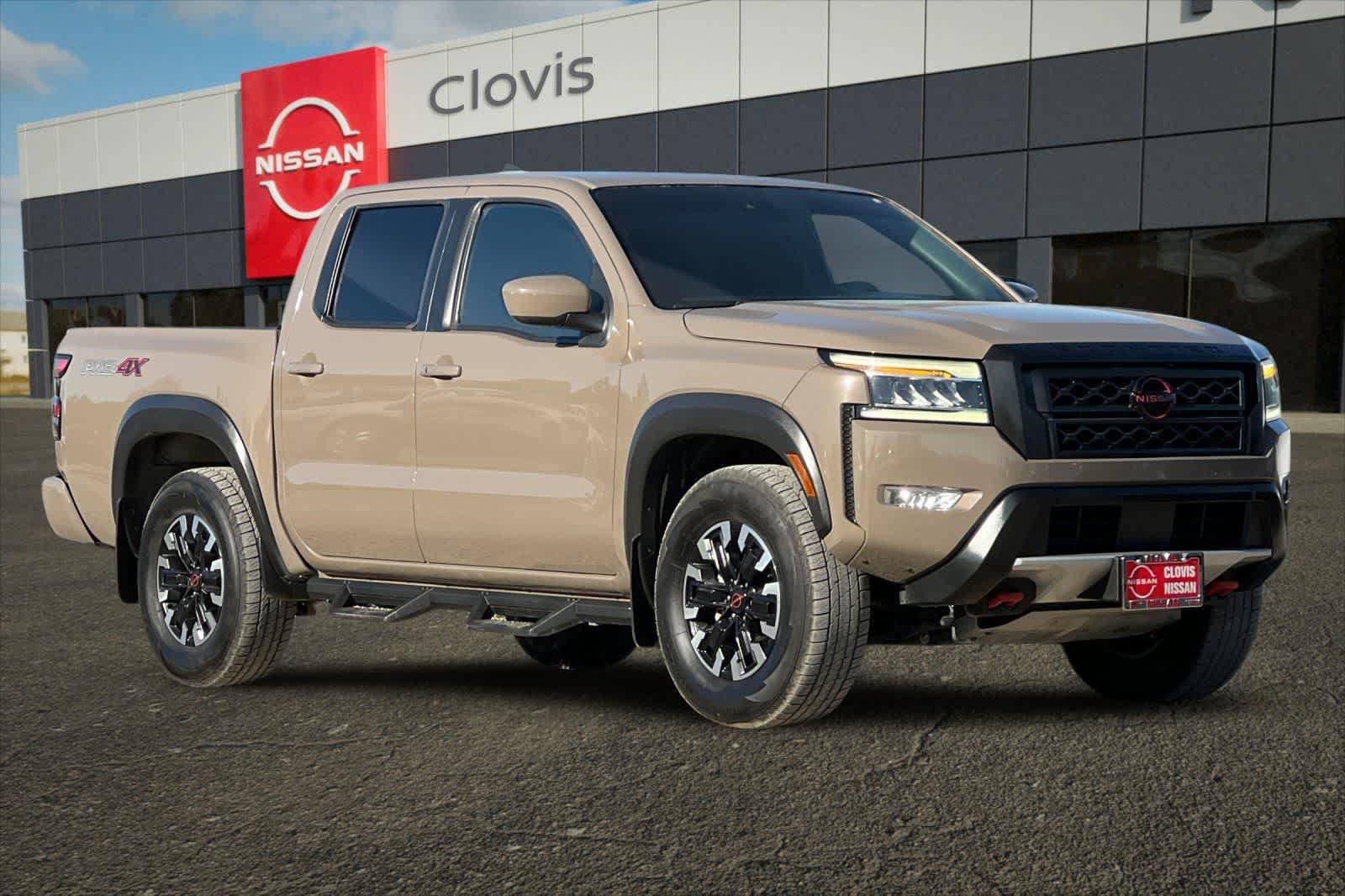 Used 2023 Nissan Frontier PRO-4X w/ Technology Package AWD/4WD image 10