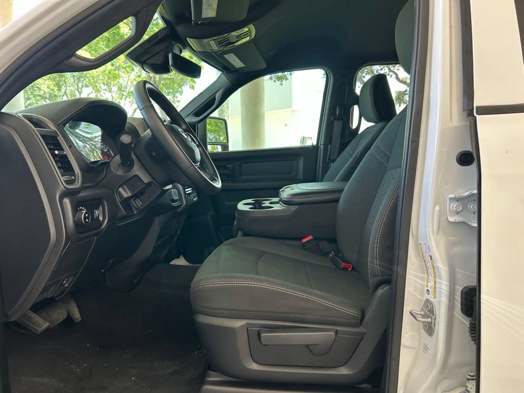Used 2025 RAM 3500 Tradesman AWD/4WD image 6