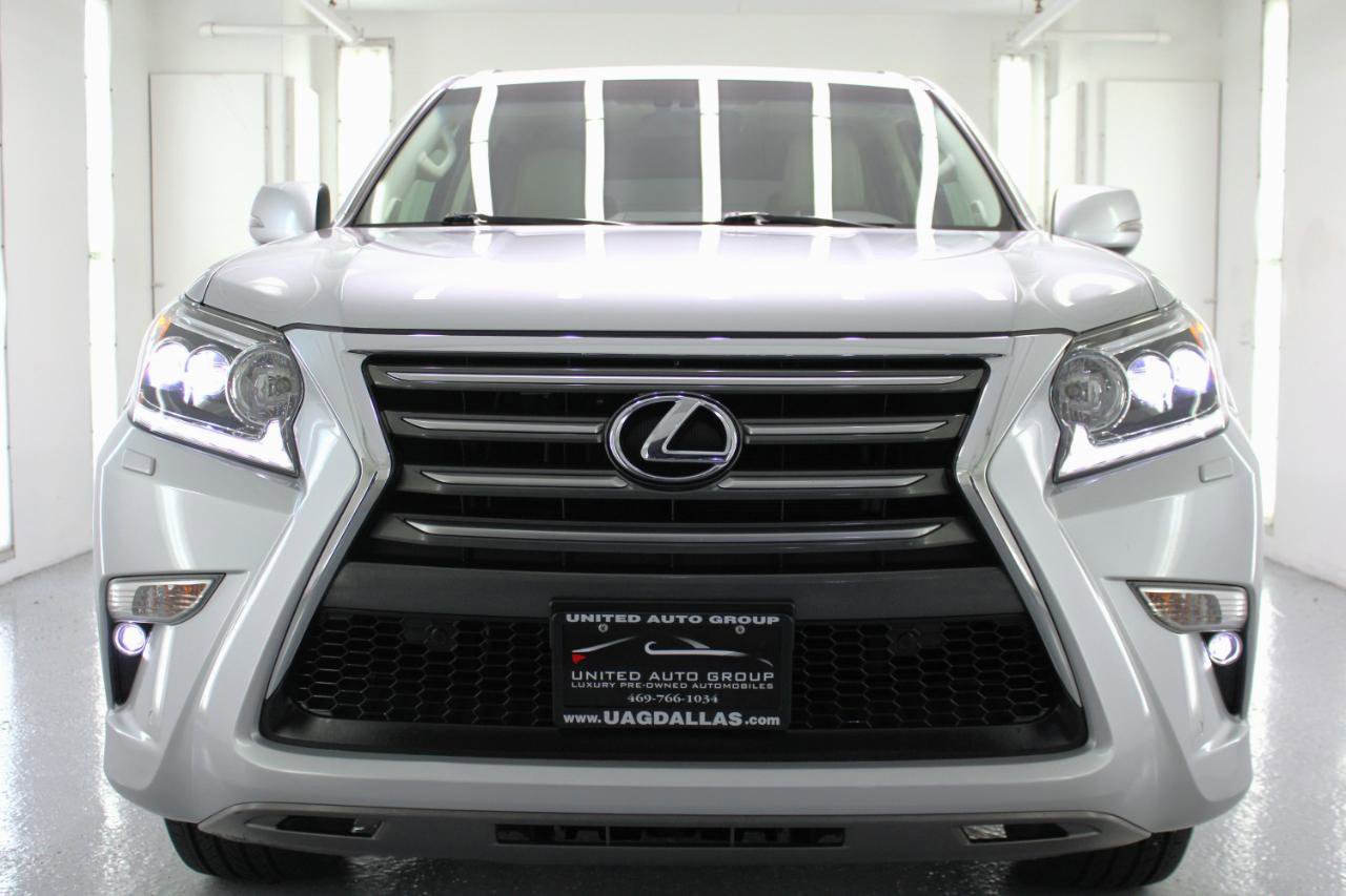Used 2018 Lexus GX 460 Luxury w/ Preferred Accessory Package image 26