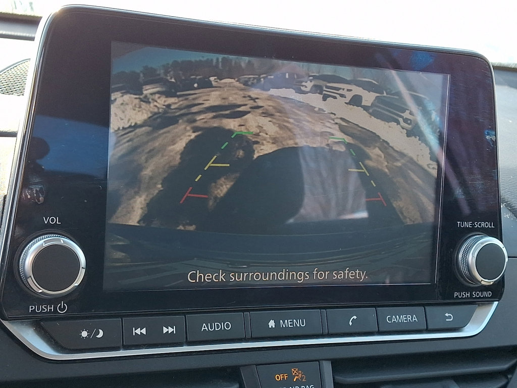 Used 2024 Nissan Altima 2.5 SV image 29