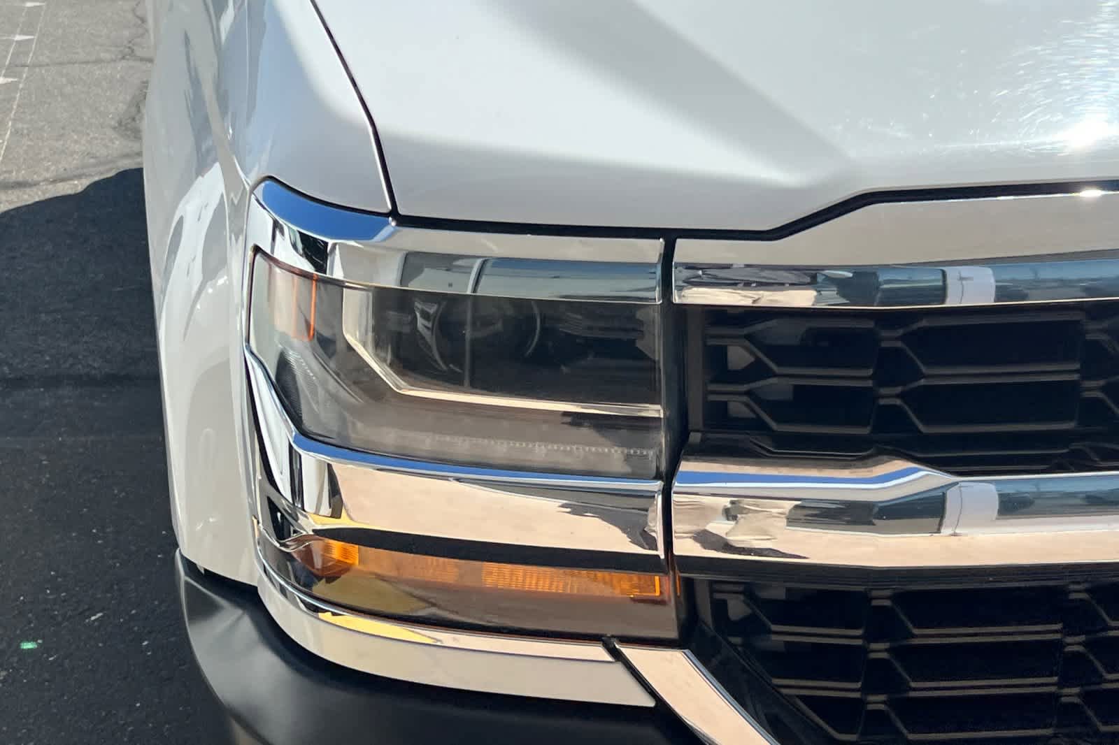 Used 2017 Chevrolet Silverado 1500 W/T RWD image 14