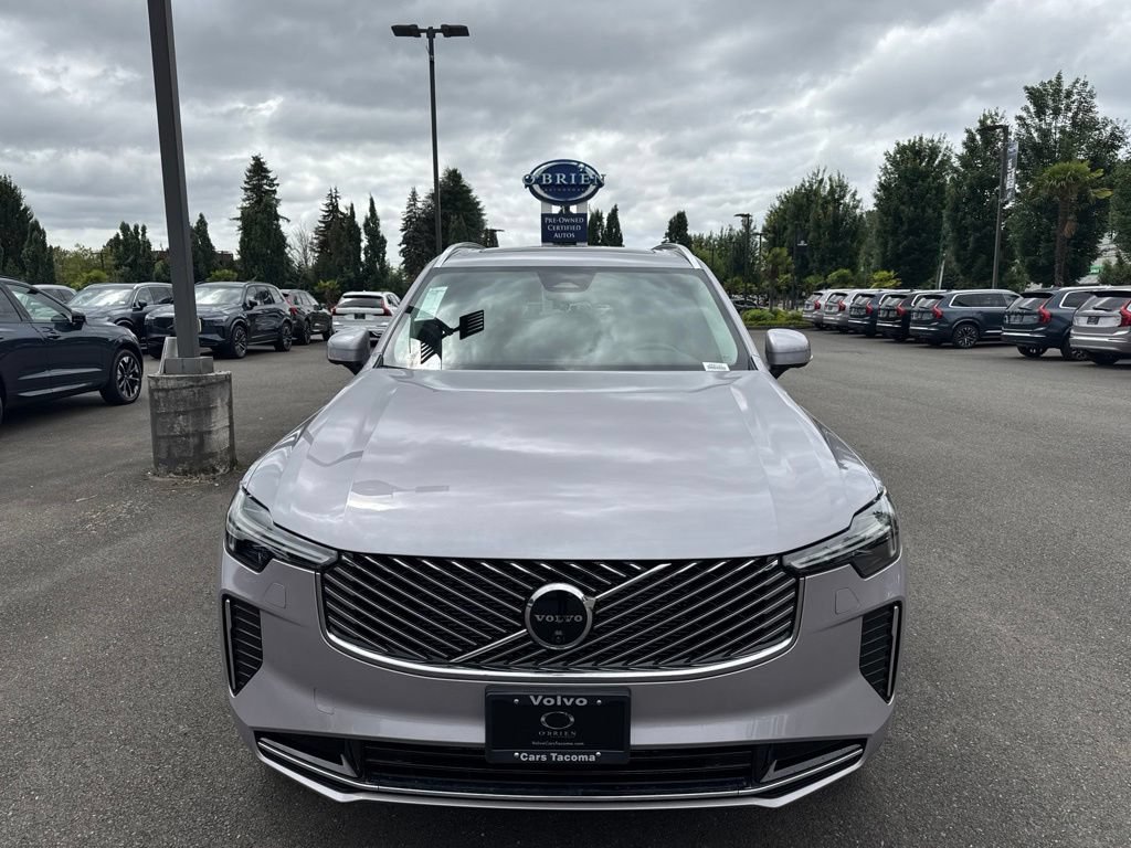 New 2026 Volvo XC90 B6 Plus w/ Protection Package AWD/4WD image 9