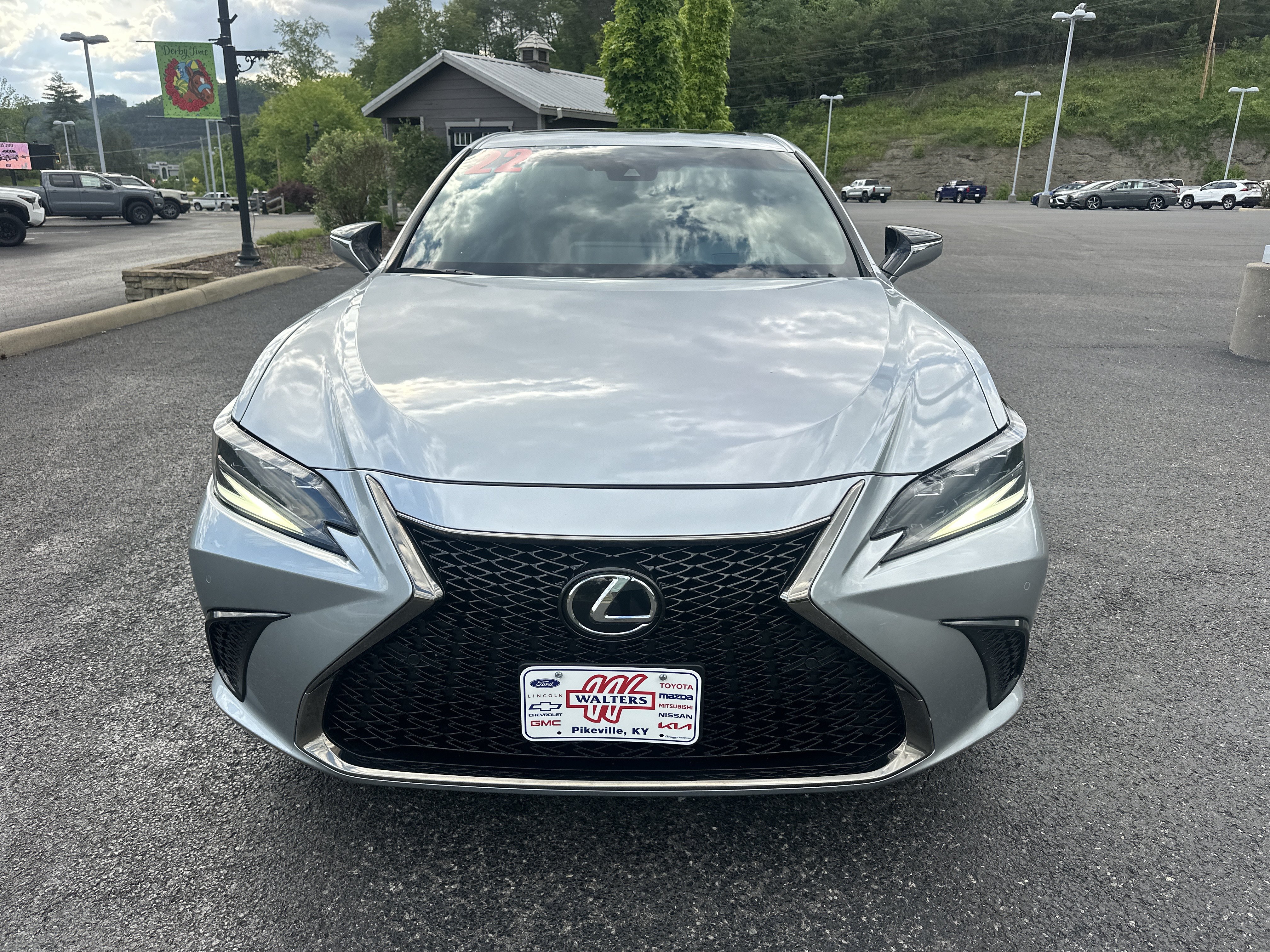 Used 2022 Lexus ES 350 F Sport FWD image 7