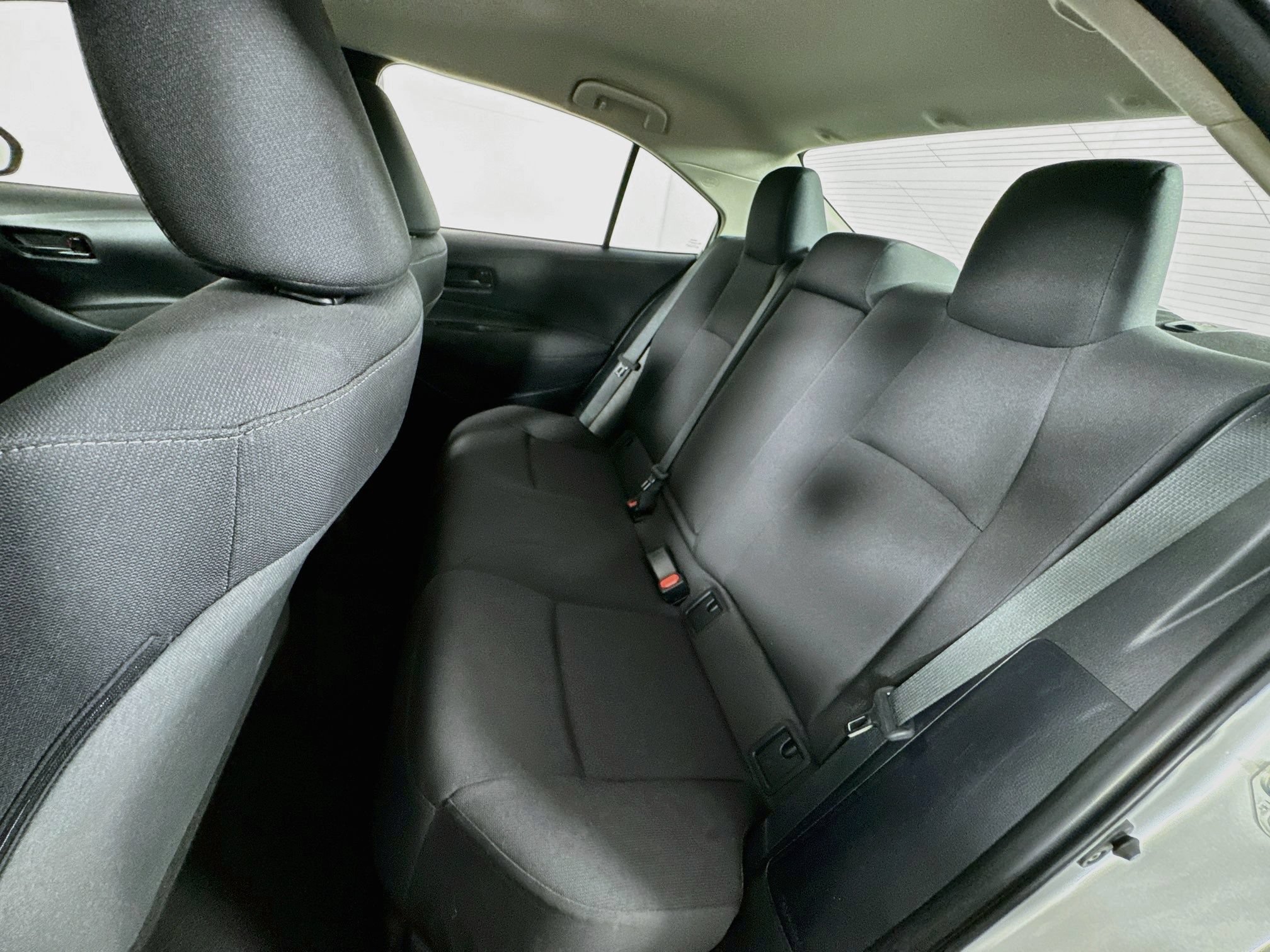 Certified 2025 Toyota Corolla LE FWD image 17