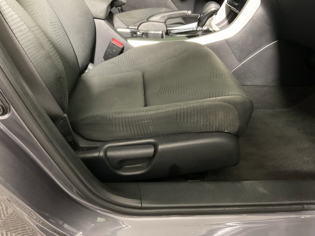 Used 2017 Honda Accord LX image 33