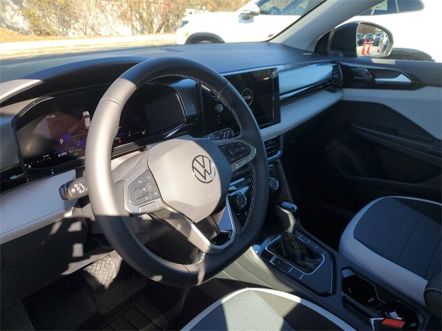 New 2026 Volkswagen Taos S image 18