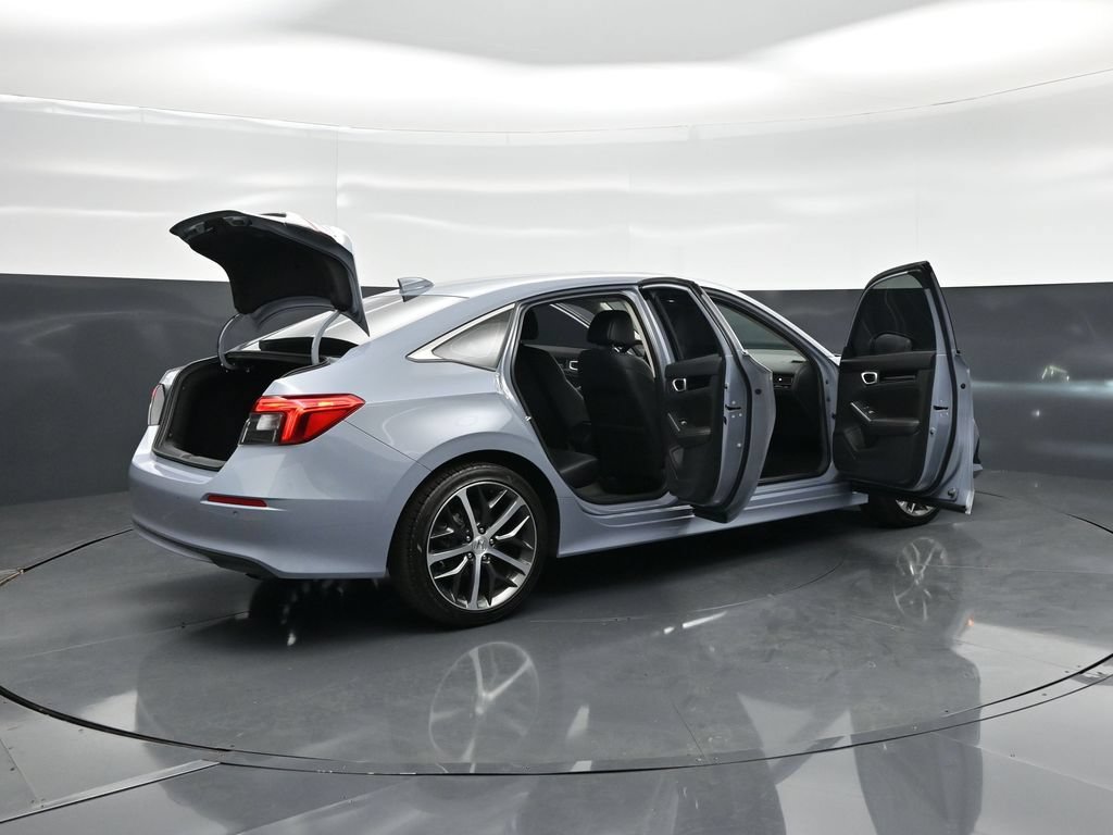 Used 2024 Honda Civic Touring image 5