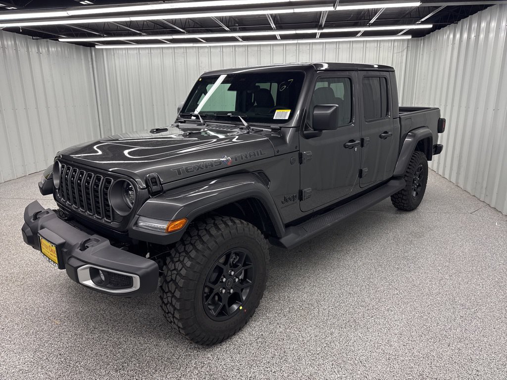 New 2026 Jeep Gladiator Mojave AWD/4WD image 3