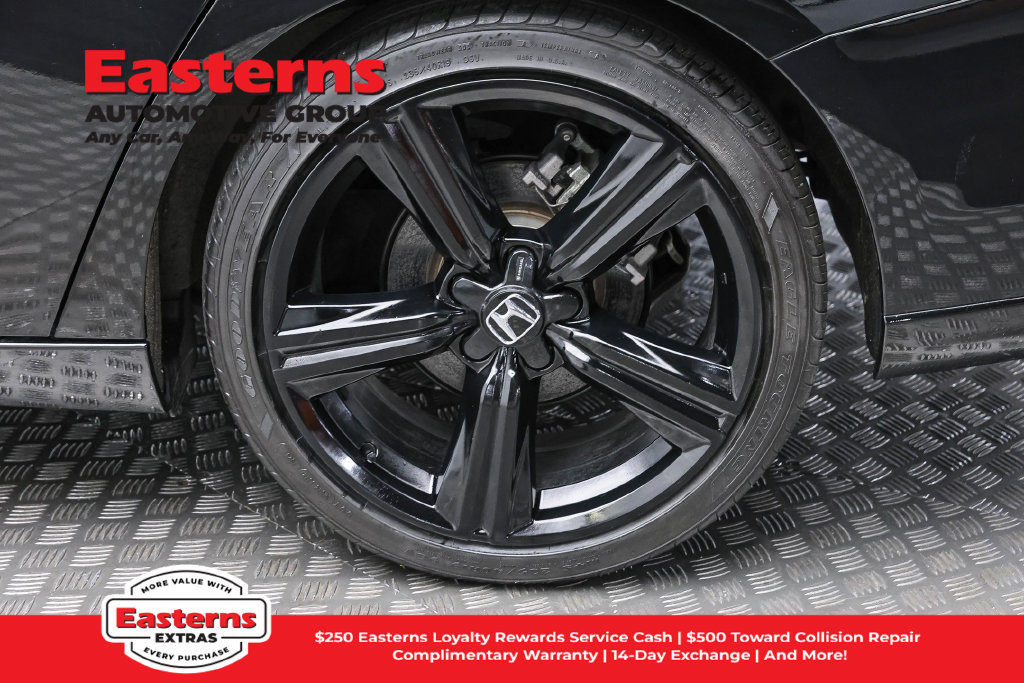 Used 2024 Honda Accord Sport image 9