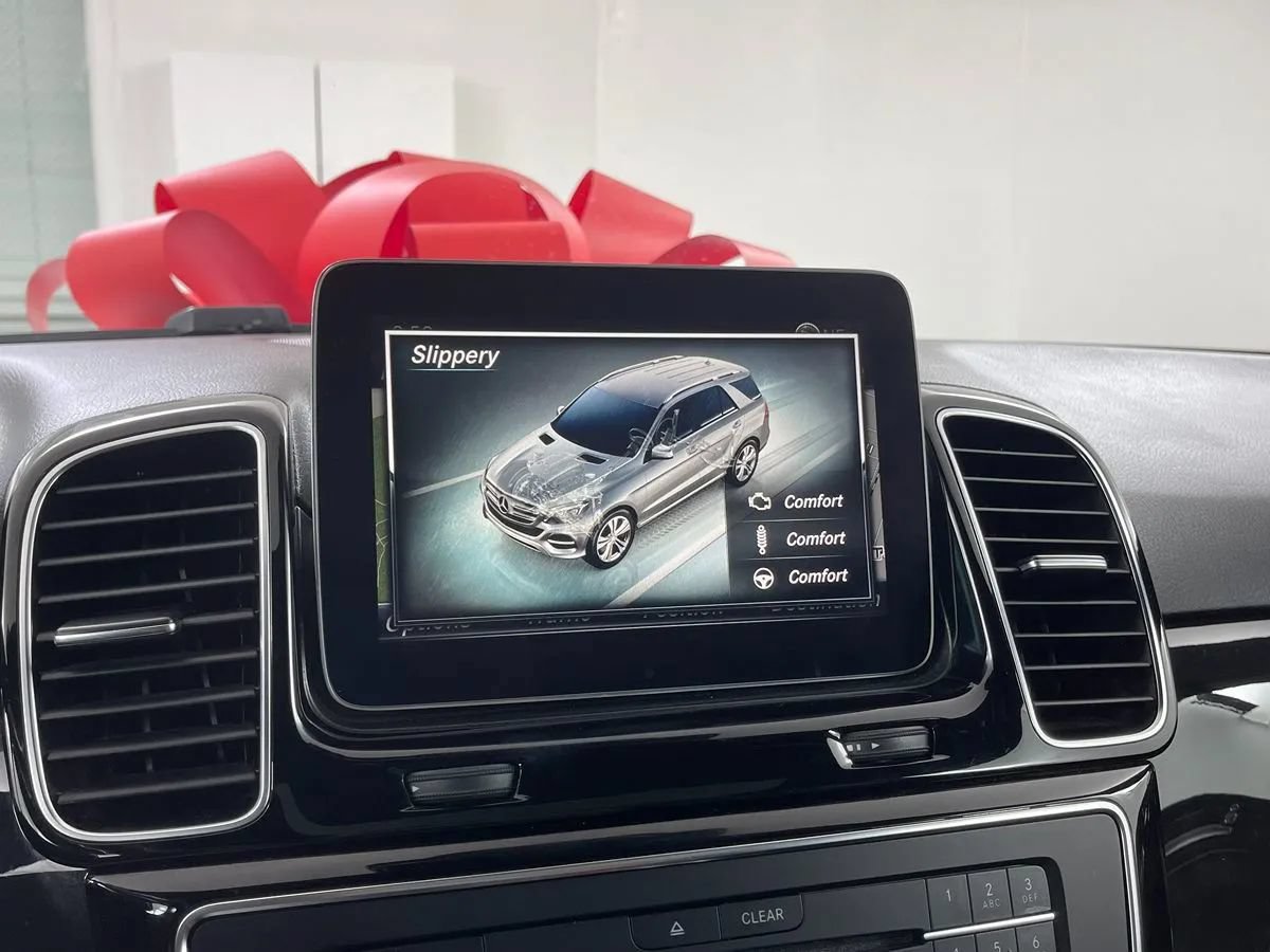 Used 2019 Mercedes-Benz GLE 43 AMG 4MATIC image 29