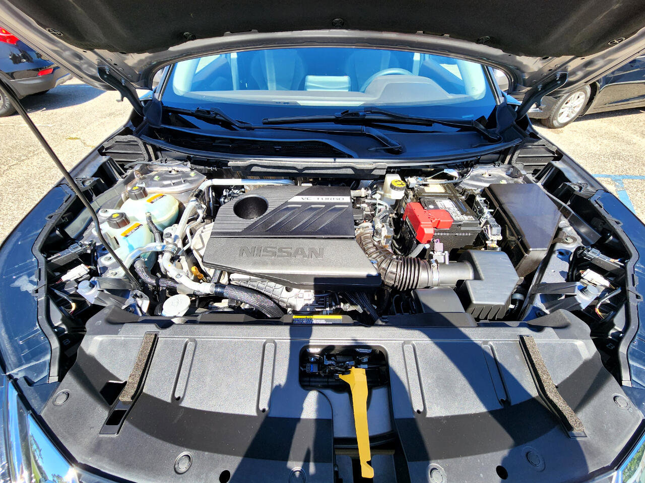 Used 2023 Nissan Rogue SV image 30
