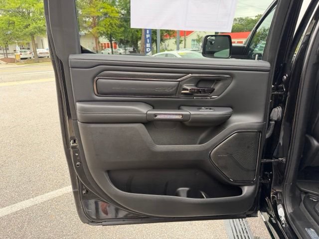 Used 2024 RAM 1500 Limited AWD/4WD image 16