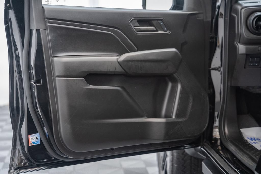 Used 2024 Chevrolet Colorado Trail Boss w/ Advanced Trailering Package AWD/4WD image 38