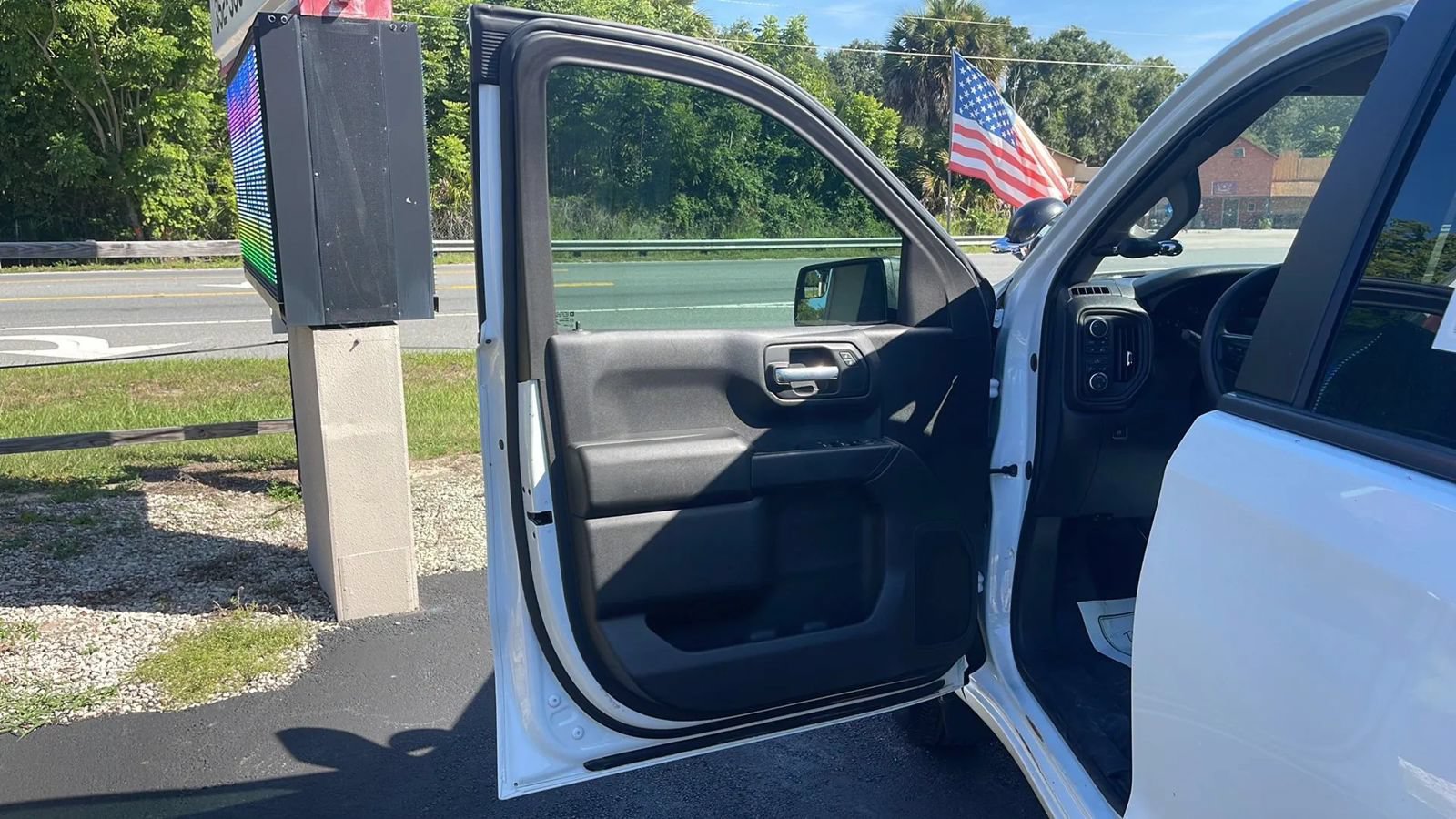 Used 2021 Chevrolet Silverado 1500 W/T w/ WT Fleet Convenience Package AWD/4WD image 8