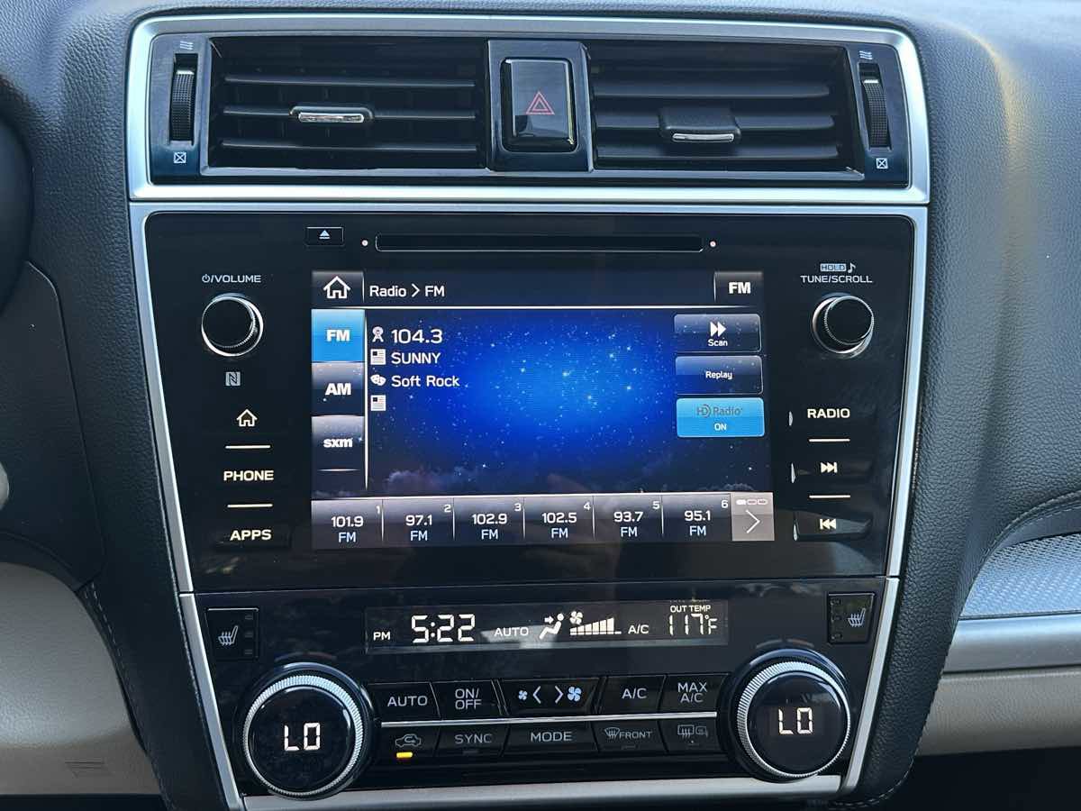 Used 2018 Subaru Outback 2.5i Premium w/ Popular Package #1 AWD/4WD image 37
