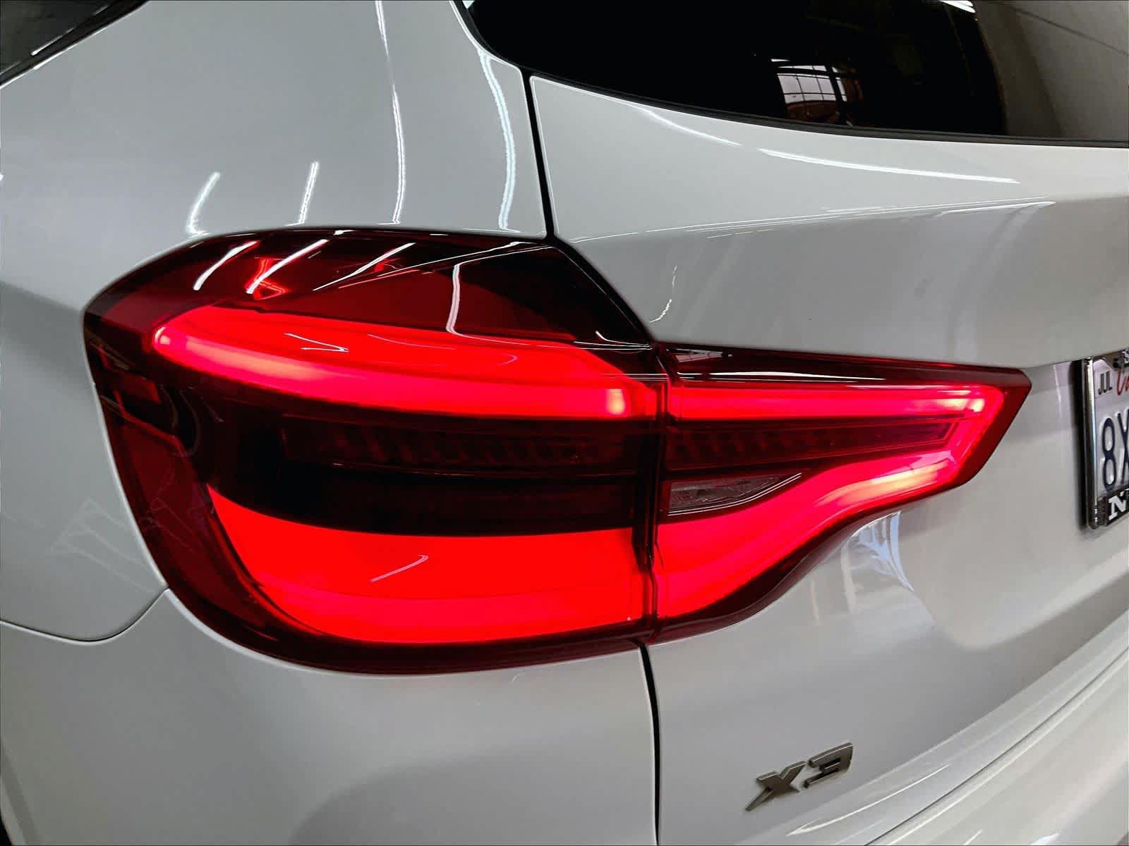 Used 2021 BMW X3 M40i w/ Parking Assistance Package AWD/4WD image 31