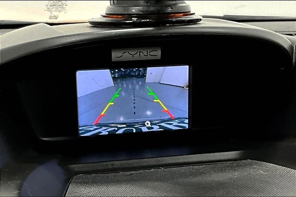 Used 2017 Ford Escape SE image 28