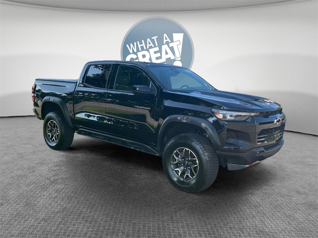 Used 2023 Chevrolet Colorado ZR2 w/ ZR2 Convenience Package III