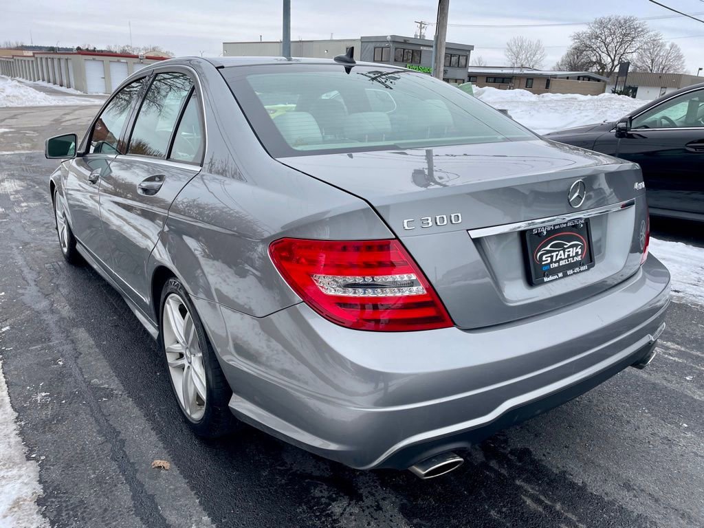 Used 2012 Mercedes-Benz C 300 4MATIC Sedan image 5