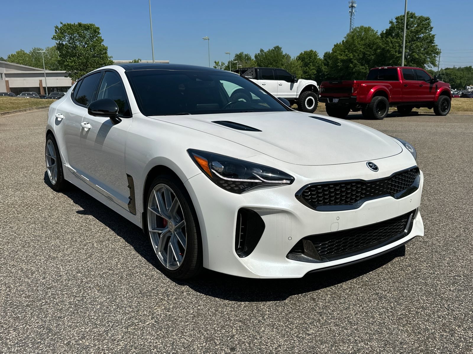 Used 2019 Kia Stinger GT2 RWD image 3