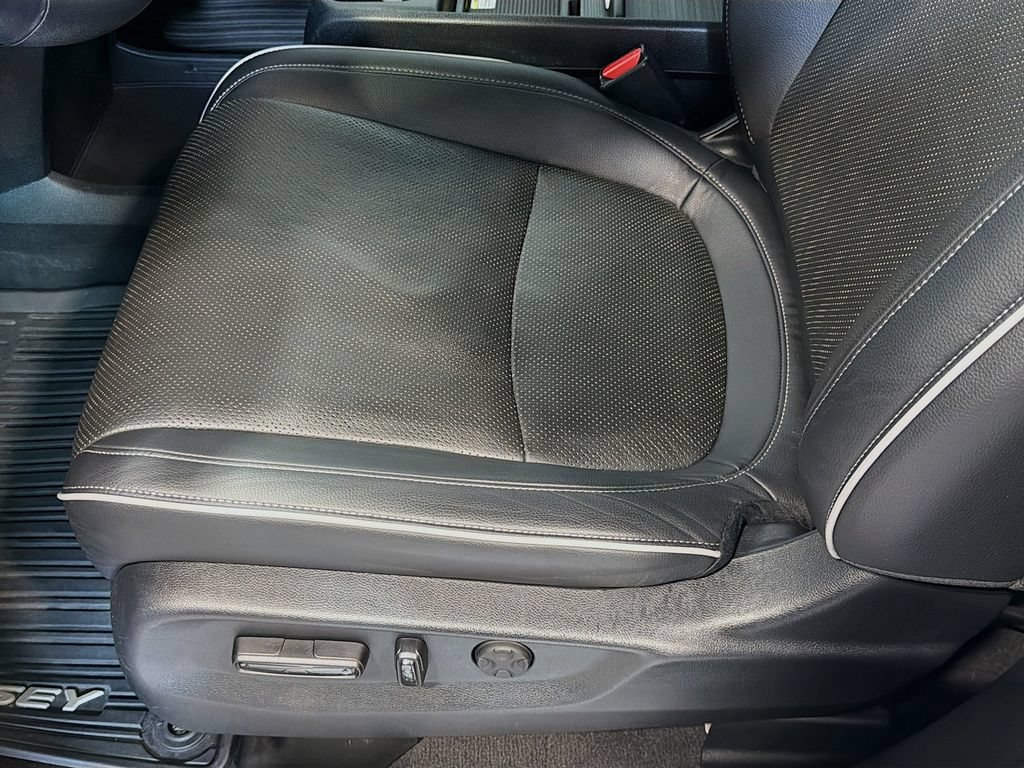 Used 2023 Honda Odyssey Elite image 21