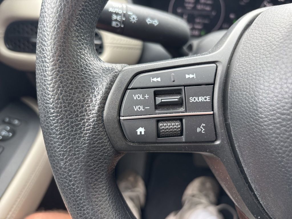 Used 2023 Honda HR-V LX image 21