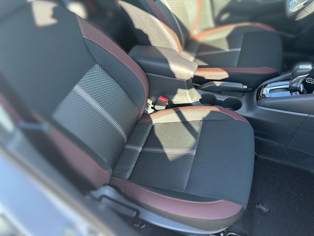 New 2025 Nissan Versa SR w/ Trunk Package FWD image 26
