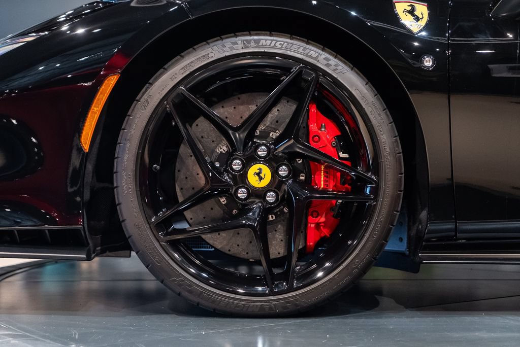 Certified 2023 Ferrari F8 Tributo RWD image 13
