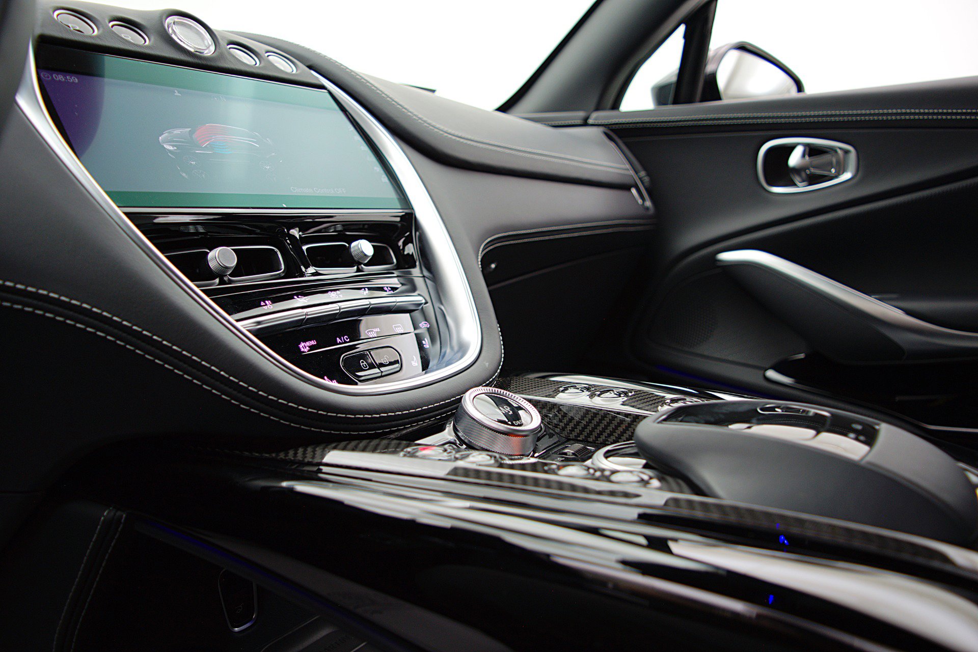 Used 2023 Aston Martin DBX 707 AWD/4WD image 45