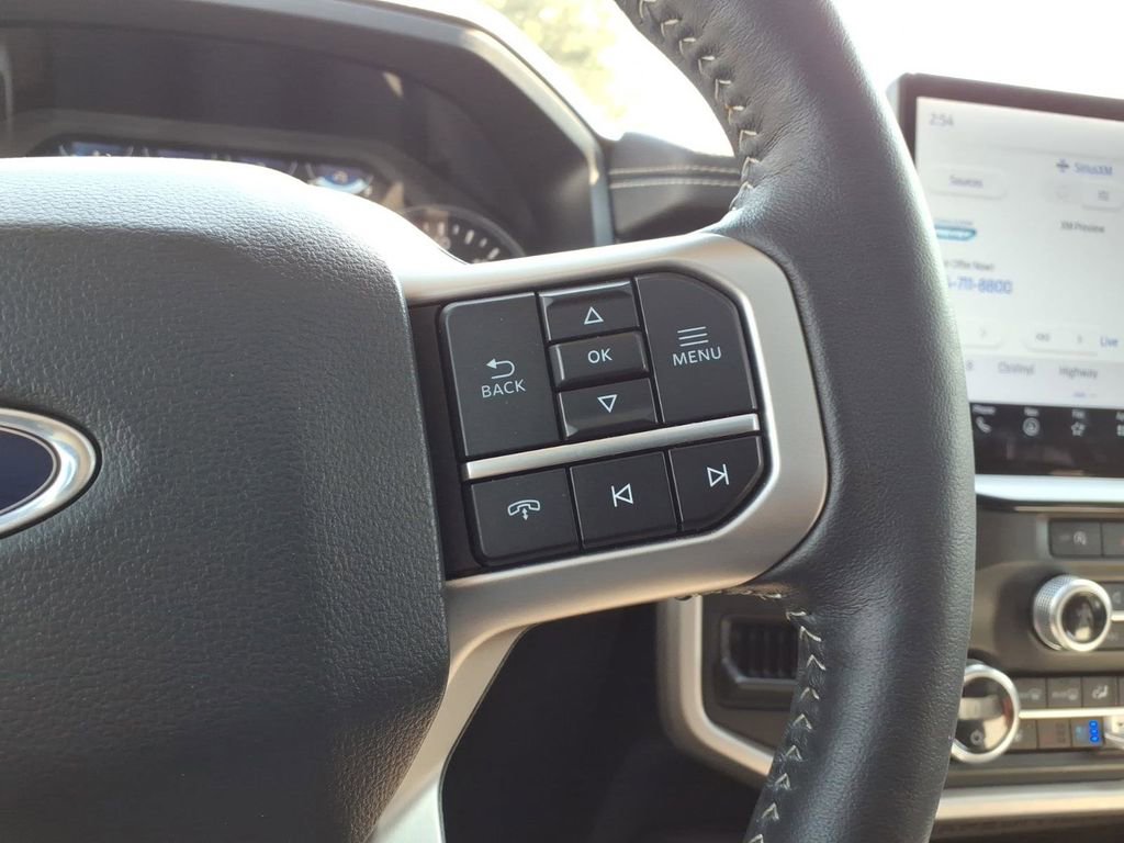 Used 2024 Ford Expedition XLT AWD/4WD image 20