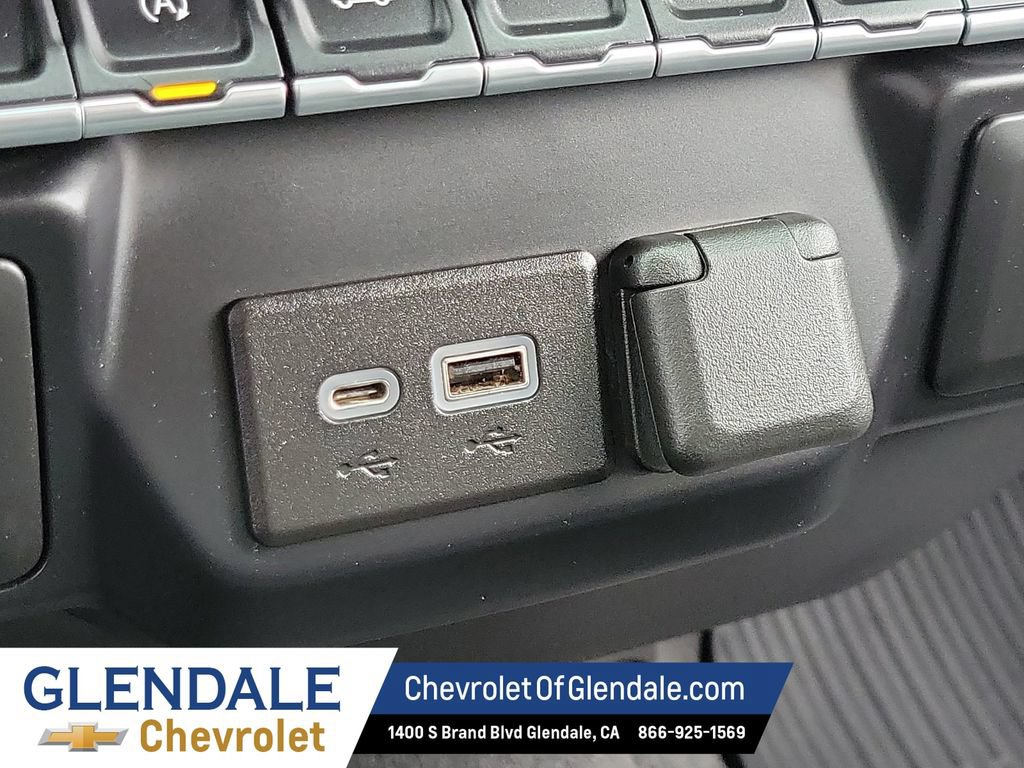 Certified 2022 Chevrolet Silverado 1500 LT AWD/4WD image 28