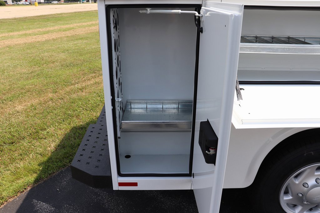 New 2026 Ford E-350 and Econoline 350 Super Duty w/ Power Equipment Group image 25