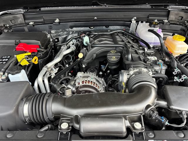 New 2026 Jeep Wrangler Unlimited Sahara AWD/4WD image 32