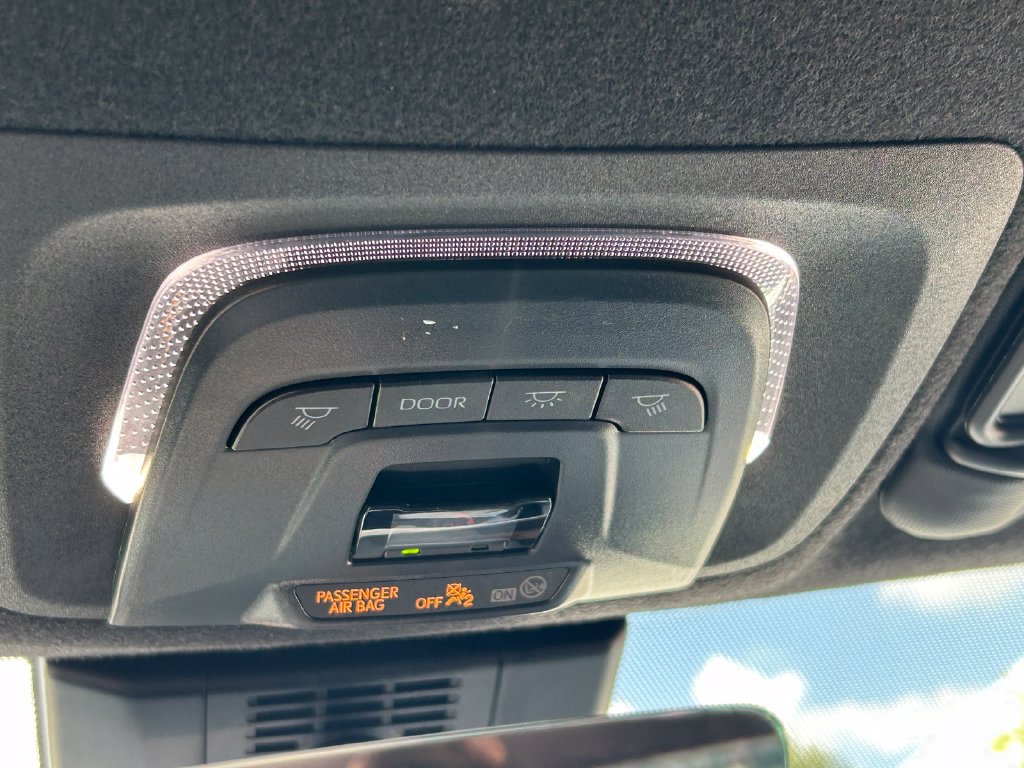 Certified 2026 Toyota Corolla SE FWD image 18
