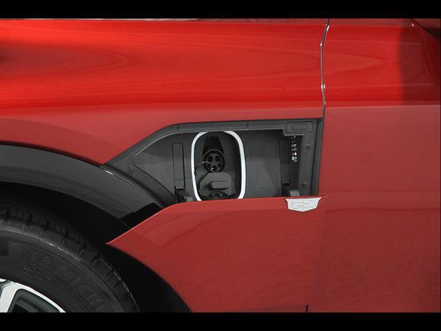 Certified 2024 Cadillac Lyriq Sport AWD/4WD image 4