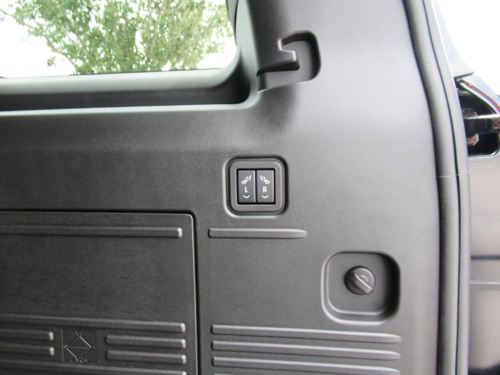 New 2025 GMC Hummer EV 2X image 32