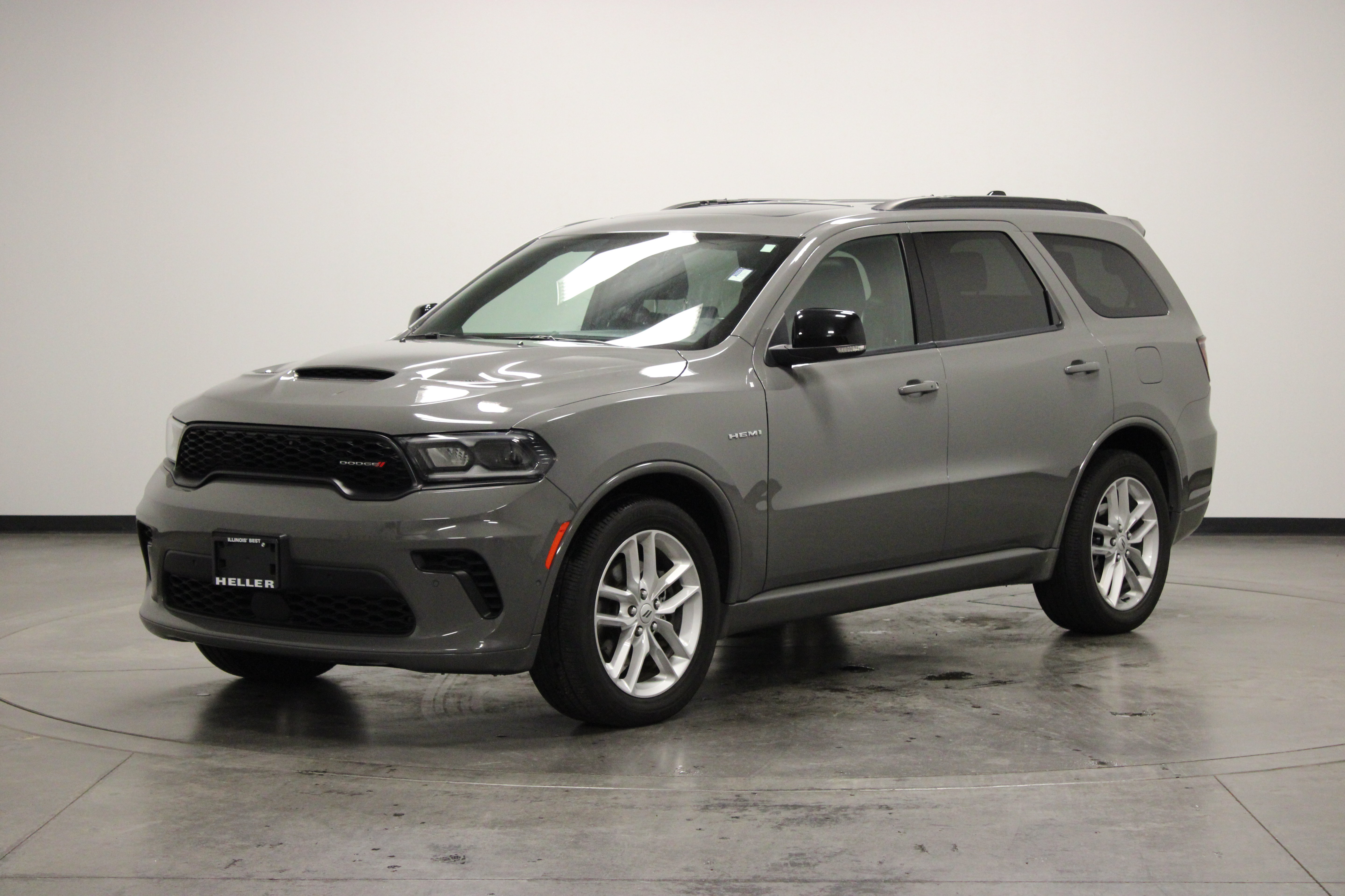 Used 2025 Dodge Durango R/T AWD/4WD image 4