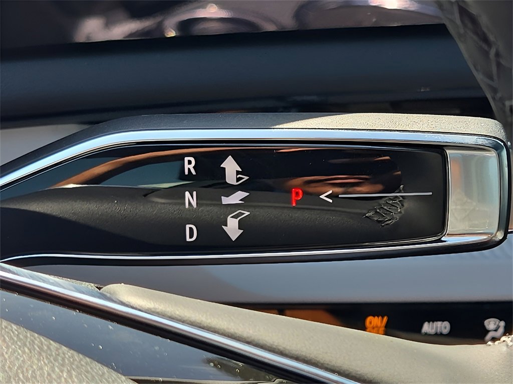 New 2025 Cadillac Optiq Sport 1 image 28