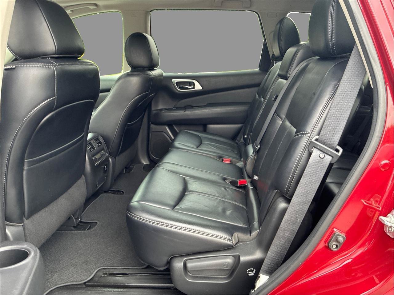 Used 2017 Nissan Pathfinder SL w/ SL Premium Package FWD image 13
