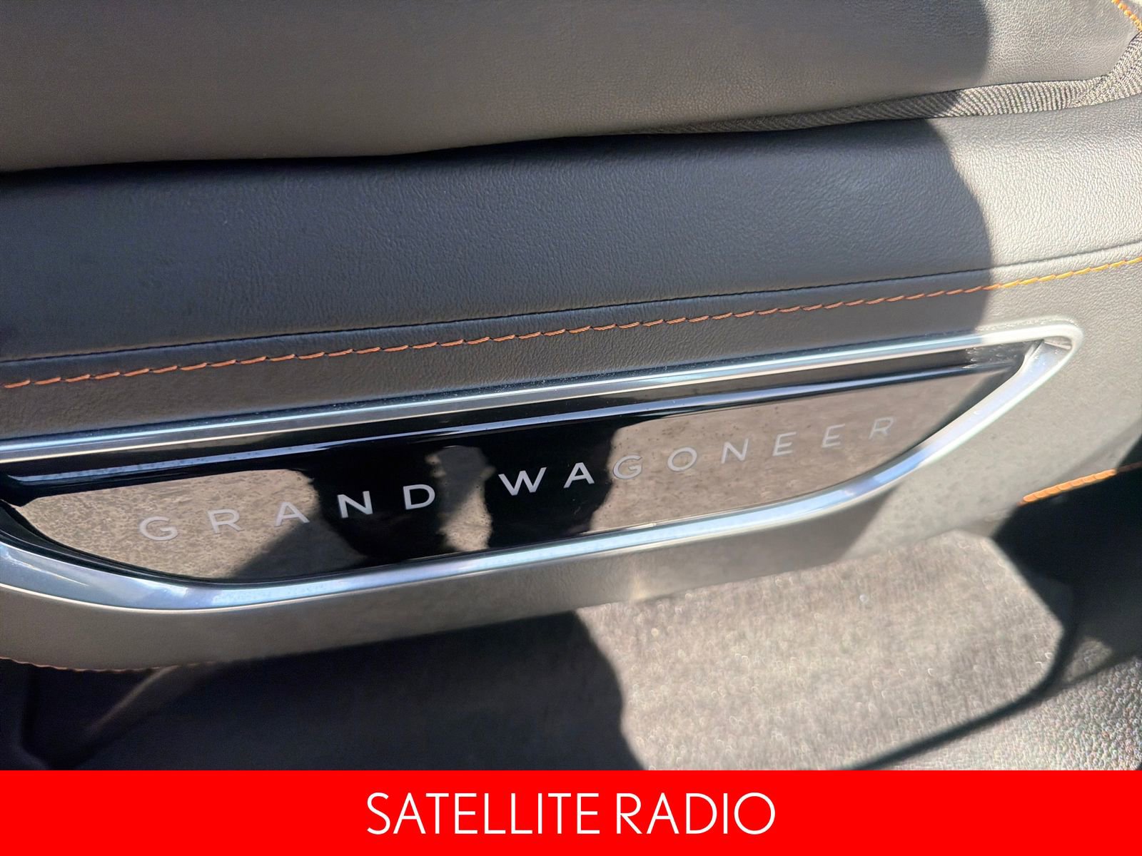 Used 2024 Jeep Grand Wagoneer Series III image 21