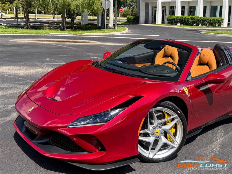 Used 2023 Ferrari F8 Tributo RWD image 9
