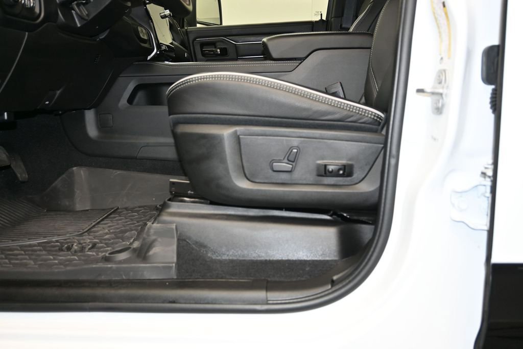 New 2026 RAM 2500 Rebel w/ Rebel Level 2 Equipment Group AWD/4WD image 22