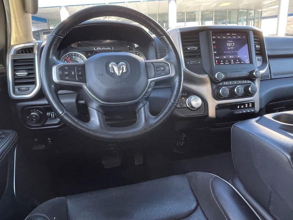 Used 2020 RAM 1500 Laramie AWD/4WD image 9